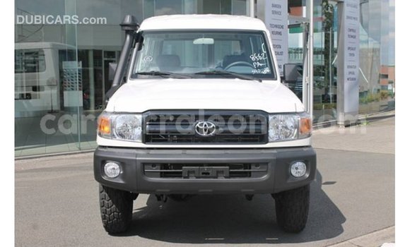 Buy Import Toyota Land Cruiser White Car in Import - Dubai in Kailahun Buy Import Toyota Land Cruiser White Car in Import - Dubai in Kailahun