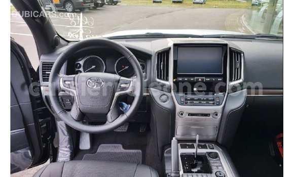 Buy Import Toyota Land Cruiser Black Car in Import - Dubai in Kailahun Buy Import Toyota Land Cruiser Black Car in Import - Dubai in Kailahun