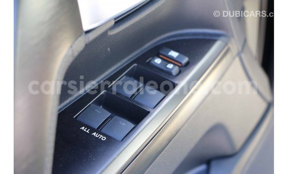 Acheter Import Voiture Toyota Land Cruiser Noir à Import - Dubai, Kailahun Acheter Import Voiture Toyota Land Cruiser Noir à Import - Dubai, Kailahun