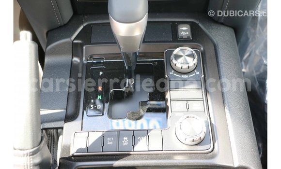 Acheter Import Voiture Toyota Land Cruiser Noir à Import - Dubai, Kailahun Acheter Import Voiture Toyota Land Cruiser Noir à Import - Dubai, Kailahun