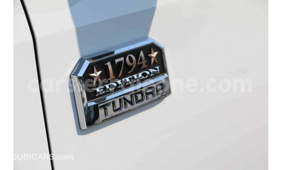 Buy Import Toyota Tundra White Car in Import - Dubai in Kailahun Buy Import Toyota Tundra White Car in Import - Dubai in Kailahun