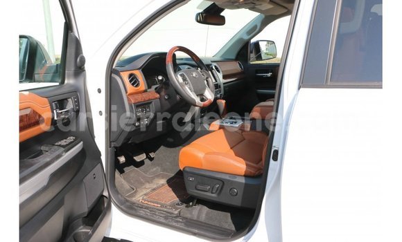 Buy Import Toyota Tundra White Car in Import - Dubai in Kailahun Buy Import Toyota Tundra White Car in Import - Dubai in Kailahun