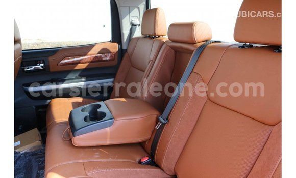 Buy Import Toyota Tundra White Car in Import - Dubai in Kailahun Buy Import Toyota Tundra White Car in Import - Dubai in Kailahun