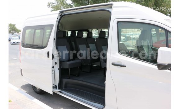 Acheter Import Voiture Toyota Hiace Blanc à Import - Dubai, Kailahun Acheter Import Voiture Toyota Hiace Blanc à Import - Dubai, Kailahun