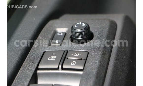 Acheter Import Voiture Toyota Hiace Blanc à Import - Dubai, Kailahun Acheter Import Voiture Toyota Hiace Blanc à Import - Dubai, Kailahun