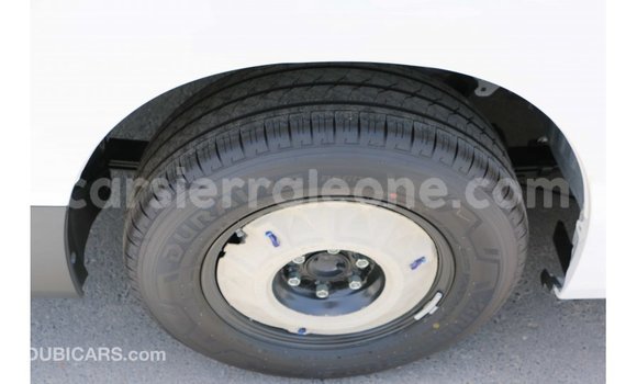 Acheter Import Voiture Toyota Hiace Blanc à Import - Dubai, Kailahun Acheter Import Voiture Toyota Hiace Blanc à Import - Dubai, Kailahun