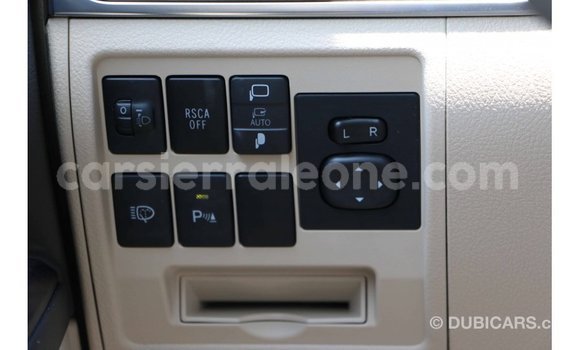 Buy Import Toyota Land Cruiser White Car in Import - Dubai in Kailahun Buy Import Toyota Land Cruiser White Car in Import - Dubai in Kailahun