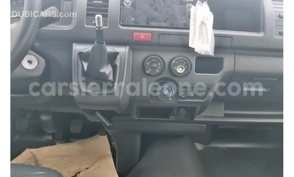 Buy Import Toyota Hiace White Car in Import - Dubai in Kailahun Buy Import Toyota Hiace White Car in Import - Dubai in Kailahun