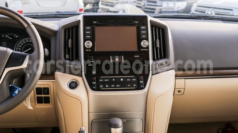 Big with watermark toyota land cruiser kailahun import dubai 5507