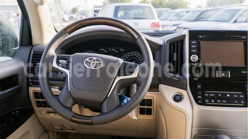 Big with watermark toyota land cruiser kailahun import dubai 5507