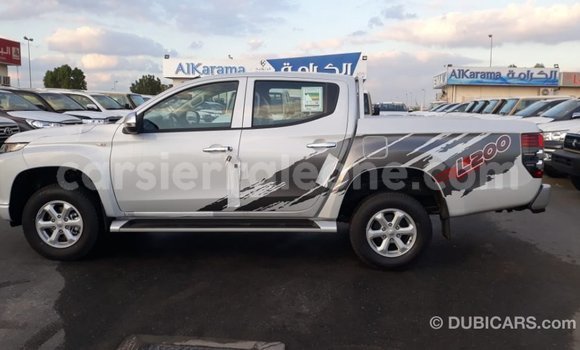 Buy Import Mitsubishi L200 White Car in Import - Dubai in Kailahun Buy Import Mitsubishi L200 White Car in Import - Dubai in Kailahun