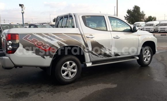Buy Import Mitsubishi L200 White Car in Import - Dubai in Kailahun Buy Import Mitsubishi L200 White Car in Import - Dubai in Kailahun