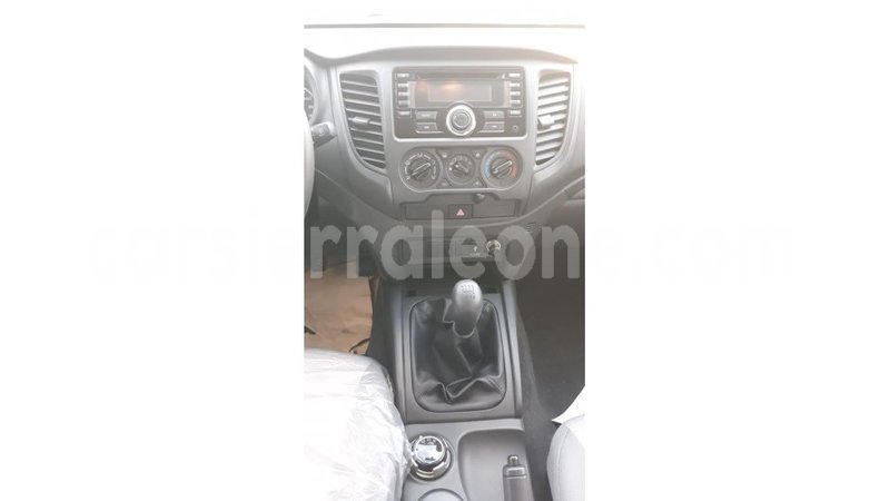 Big with watermark mitsubishi l200 kailahun import dubai 5509