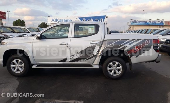 Buy Import Mitsubishi L200 White Car in Import - Dubai in Kailahun Buy Import Mitsubishi L200 White Car in Import - Dubai in Kailahun