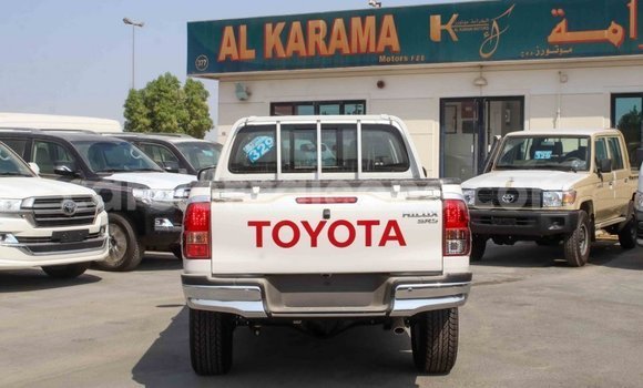 Buy Import Toyota Hilux White Car in Import - Dubai in Kailahun Buy Import Toyota Hilux White Car in Import - Dubai in Kailahun