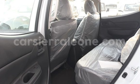 Buy Import Mitsubishi L200 White Car in Import - Dubai in Kailahun Buy Import Mitsubishi L200 White Car in Import - Dubai in Kailahun