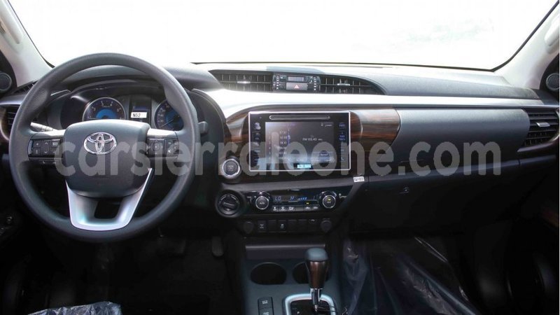 Big with watermark toyota hilux kailahun import dubai 5514