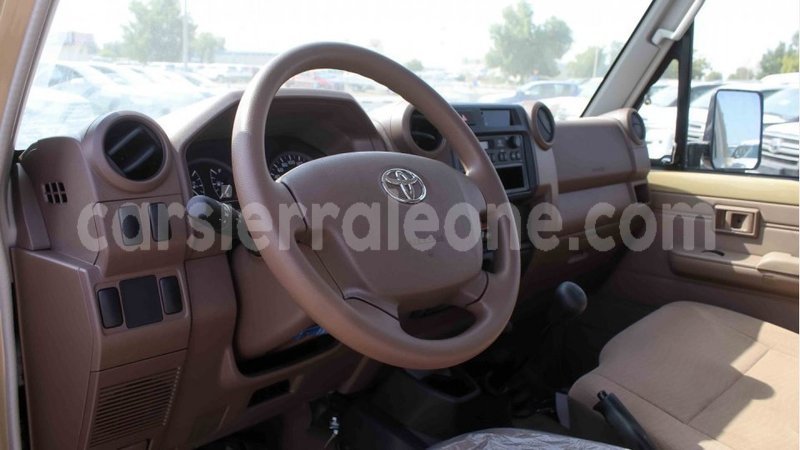 Big with watermark toyota land cruiser kailahun import dubai 5515