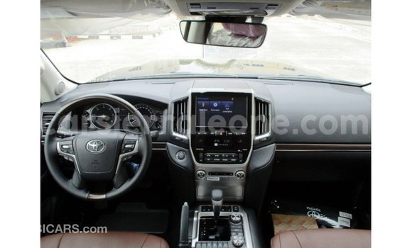 Buy Import Toyota Land Cruiser Black Car in Import - Dubai in Kailahun Buy Import Toyota Land Cruiser Black Car in Import - Dubai in Kailahun
