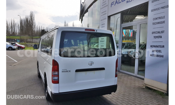 Buy Import Toyota Hiace White Car in Import - Dubai in Kailahun Buy Import Toyota Hiace White Car in Import - Dubai in Kailahun