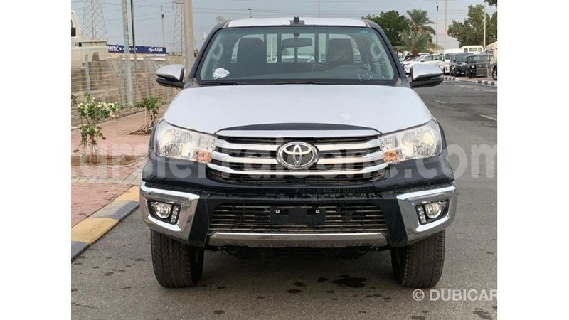 Big with watermark toyota hilux kailahun import dubai 5528