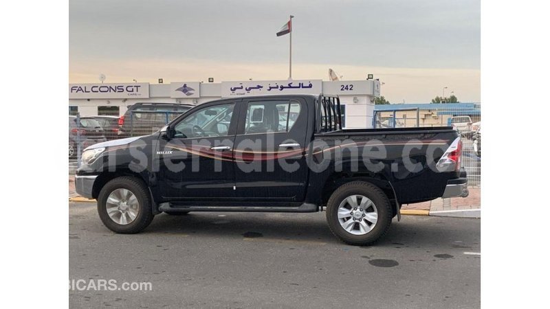 Big with watermark toyota hilux kailahun import dubai 5528