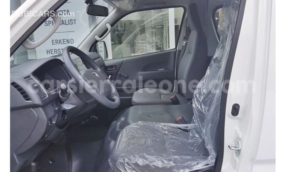 Buy Import Toyota Hiace White Car in Import - Dubai in Kailahun Buy Import Toyota Hiace White Car in Import - Dubai in Kailahun