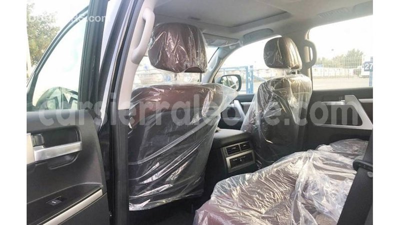 Big with watermark toyota land cruiser kailahun import dubai 5532