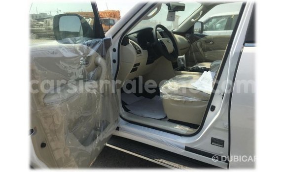 Buy Import Nissan Patrol White Car in Import - Dubai in Kailahun Buy Import Nissan Patrol White Car in Import - Dubai in Kailahun