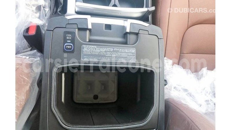 Big with watermark toyota land cruiser kailahun import dubai 5535