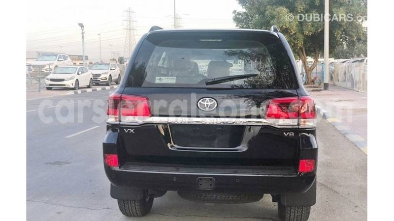 Big with watermark toyota land cruiser kailahun import dubai 5535