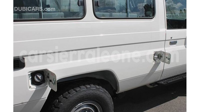 Big with watermark toyota land cruiser kailahun import dubai 5537