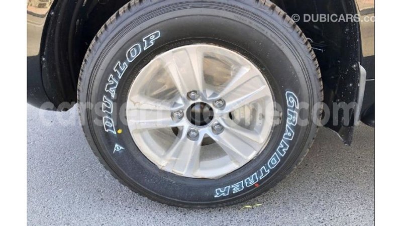 Big with watermark toyota land cruiser kailahun import dubai 5542