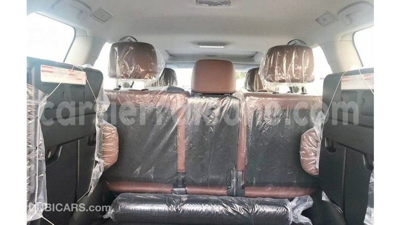 Big with watermark toyota land cruiser kailahun import dubai 5545