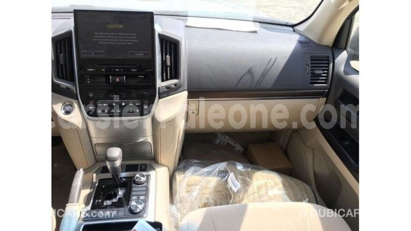 Big with watermark toyota land cruiser kailahun import dubai 5550