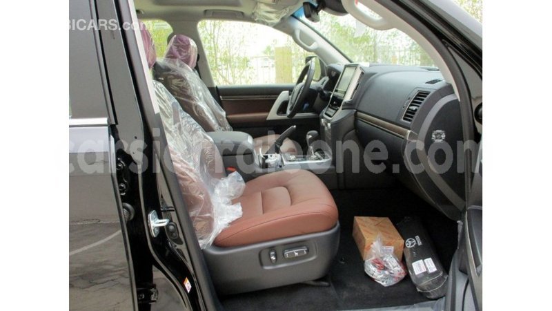 Big with watermark toyota land cruiser kailahun import dubai 5553