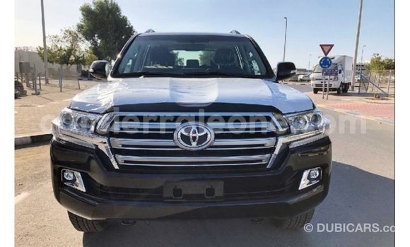 Buy Import Toyota Land Cruiser Black Car in Import - Dubai in Kailahun Buy Import Toyota Land Cruiser Black Car in Import - Dubai in Kailahun