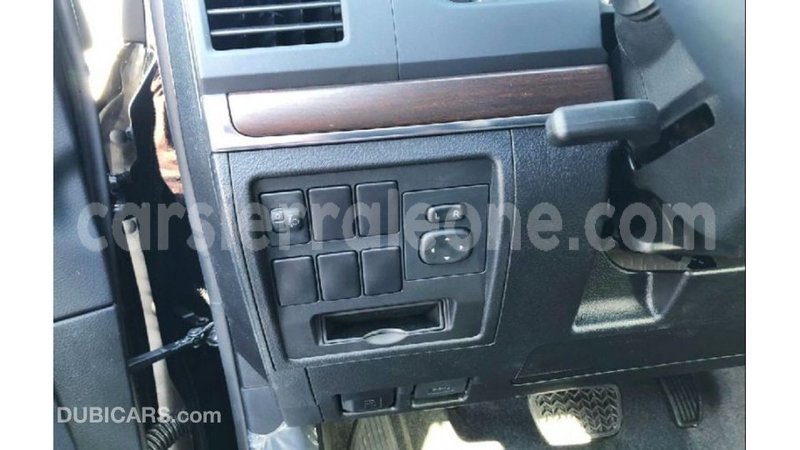 Big with watermark toyota land cruiser kailahun import dubai 5555