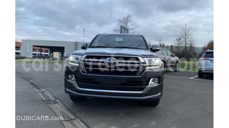 Big with watermark toyota land cruiser kailahun import dubai 5557