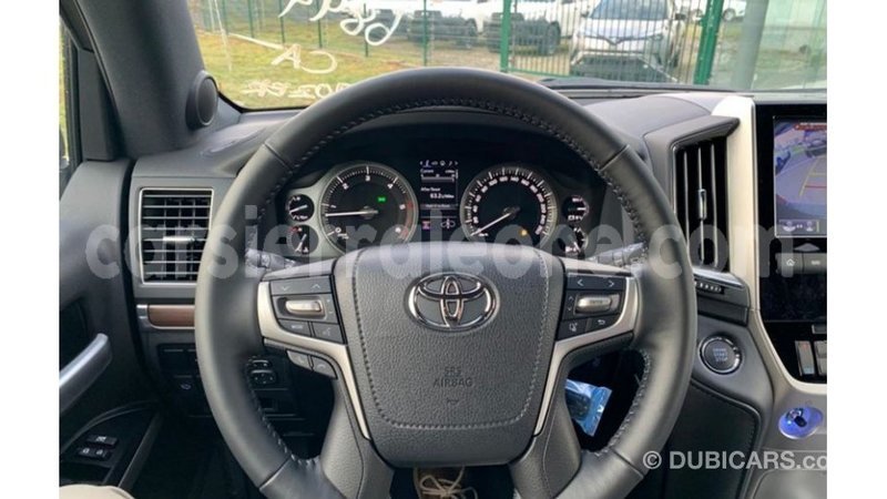 Big with watermark toyota land cruiser kailahun import dubai 5557