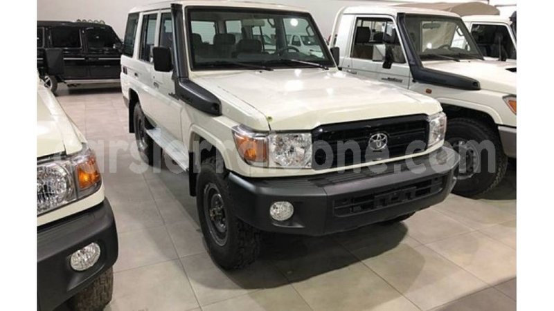 Big with watermark toyota land cruiser kailahun import dubai 5560