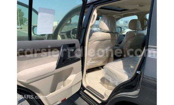 Buy Import Toyota Land Cruiser Black Car in Import - Dubai in Kailahun Buy Import Toyota Land Cruiser Black Car in Import - Dubai in Kailahun
