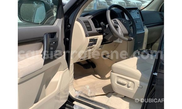 Buy Import Toyota Land Cruiser Black Car in Import - Dubai in Kailahun Buy Import Toyota Land Cruiser Black Car in Import - Dubai in Kailahun
