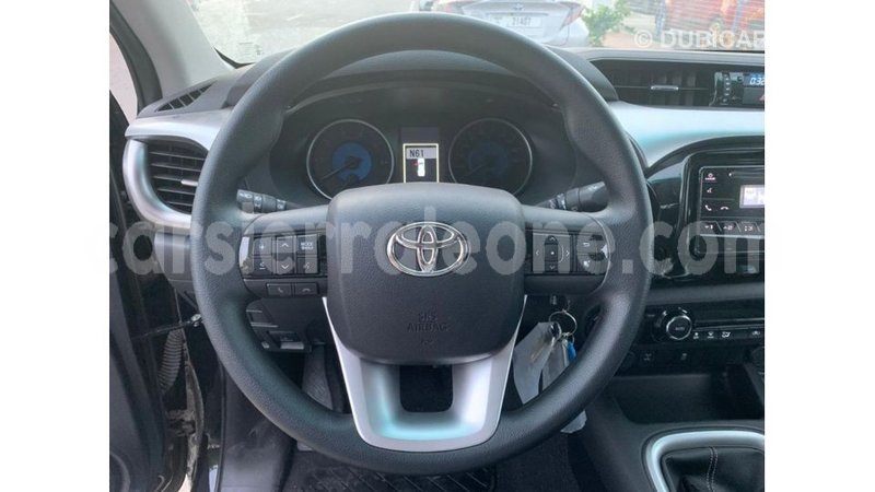 Big with watermark toyota hilux kailahun import dubai 5564