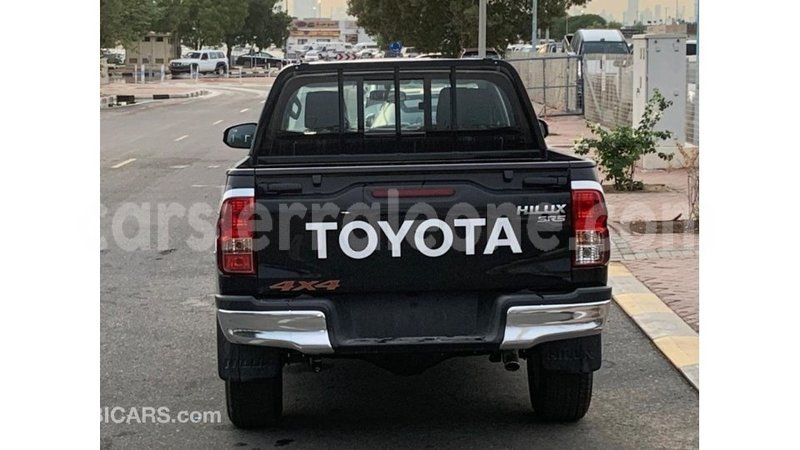 Big with watermark toyota hilux kailahun import dubai 5564
