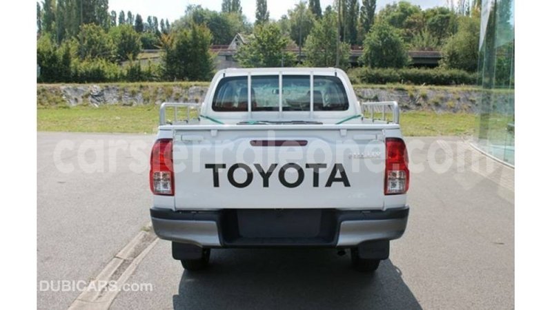 Big with watermark toyota hilux kailahun import dubai 5565