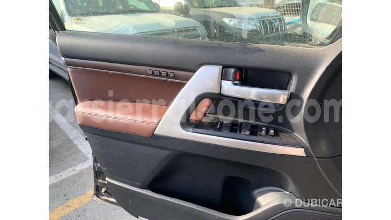 Big with watermark toyota land cruiser kailahun import dubai 5566