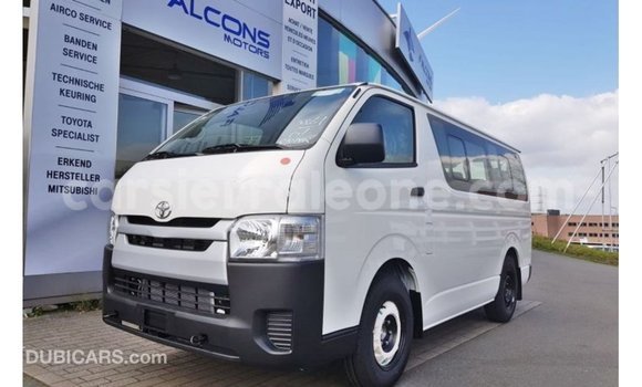 Buy Import Toyota Hiace White Car in Import - Dubai in Kailahun Buy Import Toyota Hiace White Car in Import - Dubai in Kailahun