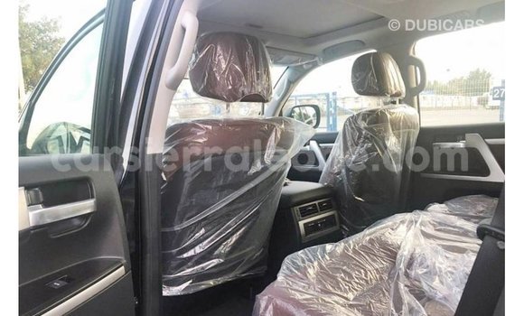 Buy Import Toyota Land Cruiser Black Car in Import - Dubai in Kailahun Buy Import Toyota Land Cruiser Black Car in Import - Dubai in Kailahun