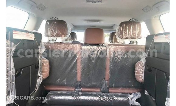 Buy Import Toyota Land Cruiser Black Car in Import - Dubai in Kailahun Buy Import Toyota Land Cruiser Black Car in Import - Dubai in Kailahun